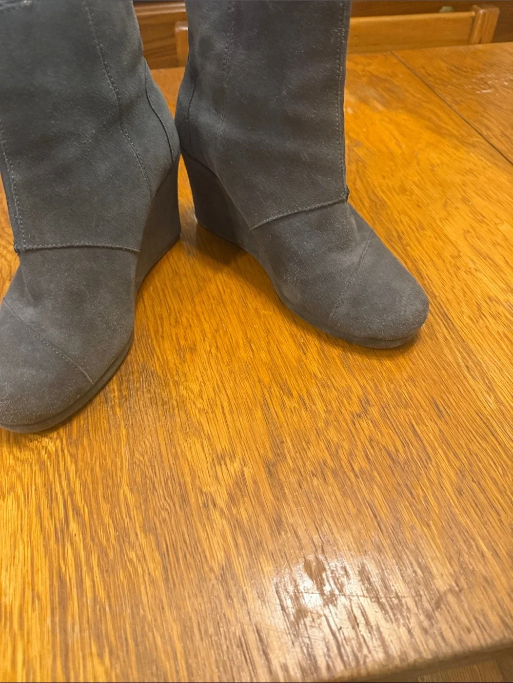 Toms Gray Suede Ankle Booties EUC 9.5